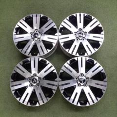 Mitsubishi genuine
Delica D: 5
Original wheel