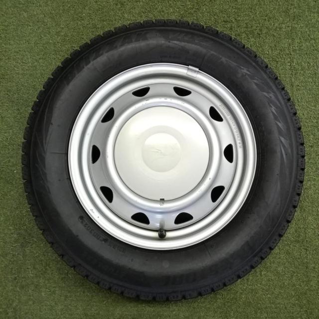 【weds(ウェッズ)】Carrowin スチールホイール+【BRIDGESTONE】BLIZZAK VRX2 2023年製造+【BRIDGESTONE】BLIZZAK VRX2 2023年製造