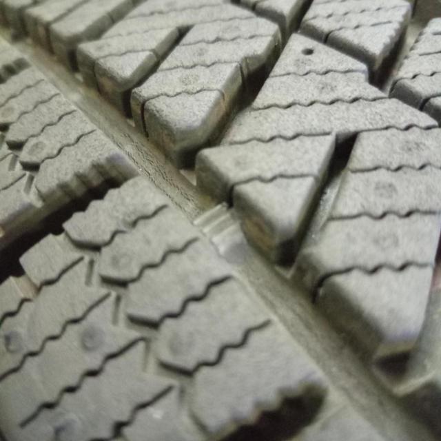 【weds(ウェッズ)】Carrowin スチールホイール+【BRIDGESTONE】BLIZZAK VRX2 2023年製造+【BRIDGESTONE】BLIZZAK VRX2 2023年製造