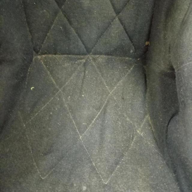 Unknown Manufacturer
Full bucket seat