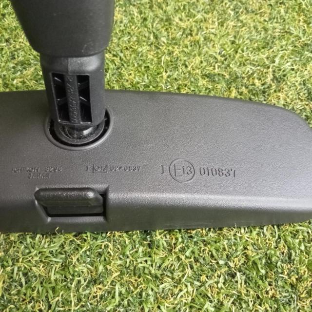 Genuine Nissan rearview mirror
Body only