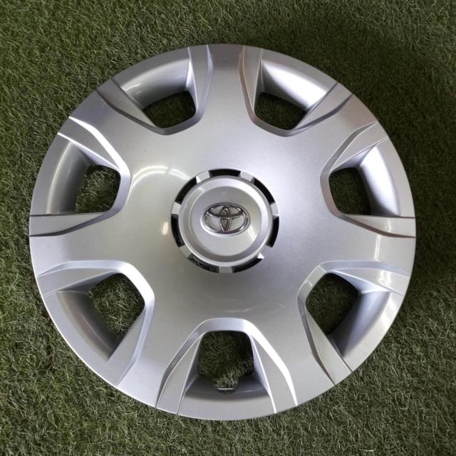 Toyota genuine
Hiace 200
Genuine wheel caps for models 4 and later