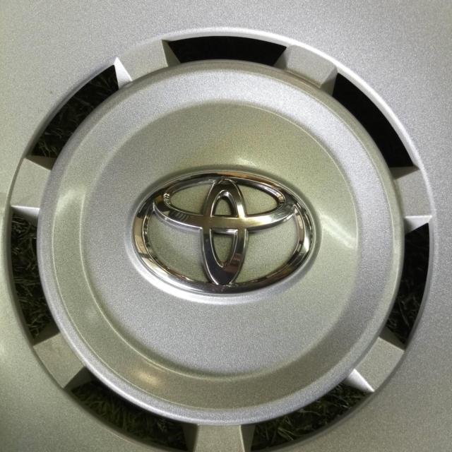 Toyota genuine
Hiace 200
Genuine wheel caps for models 4 and later