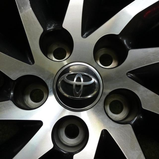 トヨタ純正(TOYOTA) 30系アルファード/ヴェルファイア前期純正スポークアルミ + YOKOHAMA(ヨコハマ) BluEarth E70 2021年製造