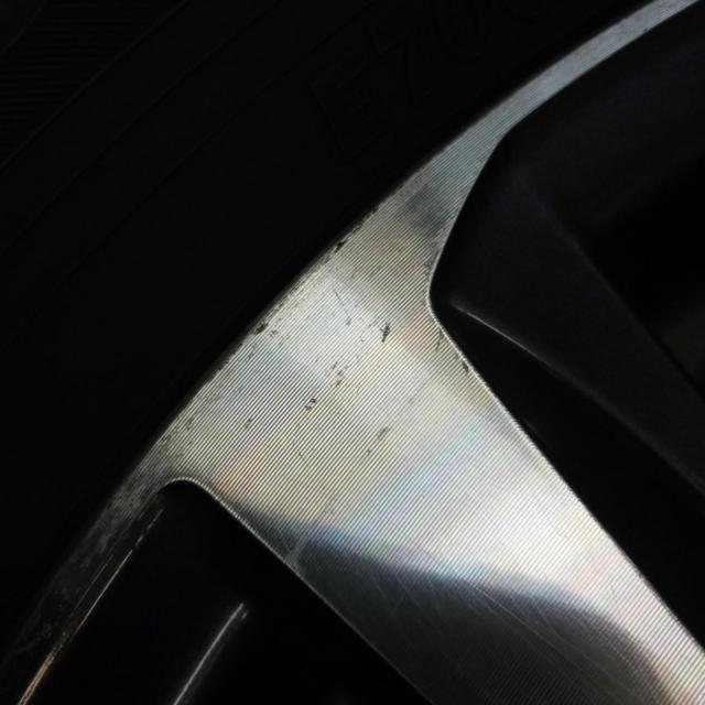 トヨタ純正(TOYOTA) 30系アルファード/ヴェルファイア前期純正スポークアルミ + YOKOHAMA(ヨコハマ) BluEarth E70 2021年製造