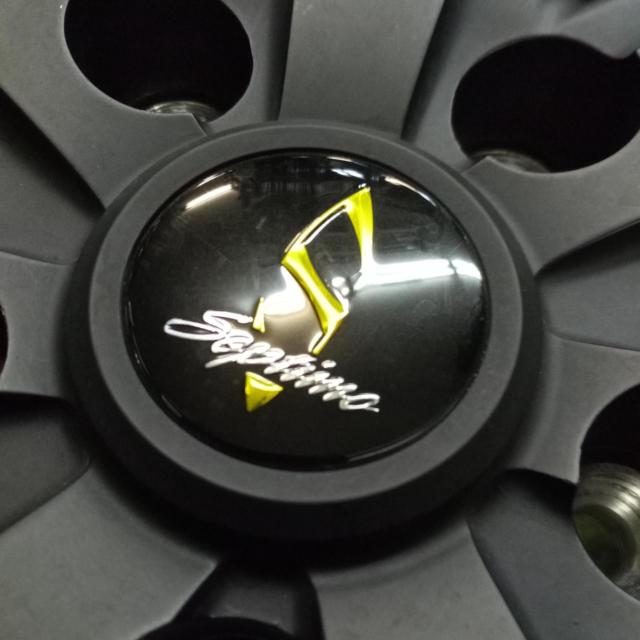 WORK SEPTIMO Twin 7-Spoke Aluminum Wheels + DUNLOP WINTER
MAXX
WM02
Manufactured in 2024