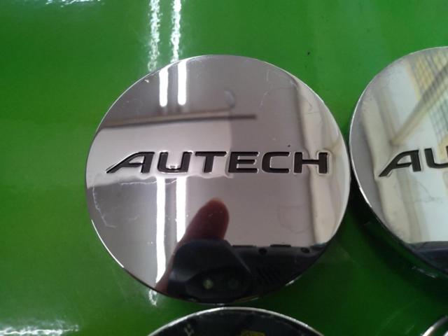 NISSAN(ニッサン) AUTECH純正センターキャップ
