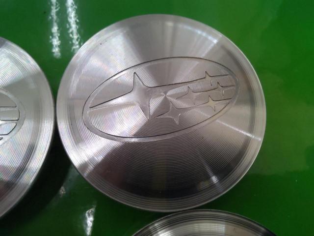 SUBARU (Subaru)
Genuine aluminum center cap