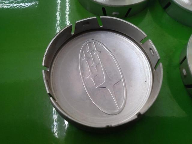 SUBARU (Subaru)
Genuine aluminum center cap