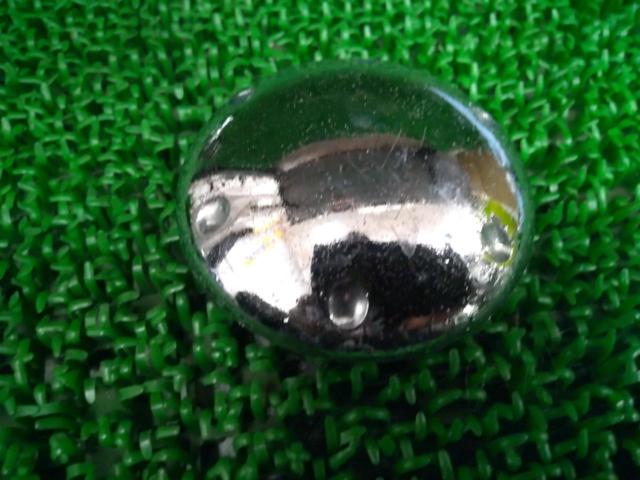Unknown Manufacturer
Center cap