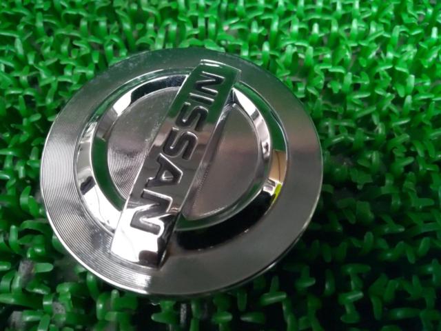 NISSAN(ニッサン)純正 ホイールキャップ