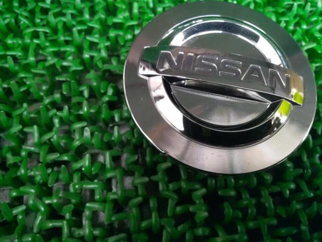 NISSAN(ニッサン)純正 ホイールキャップ