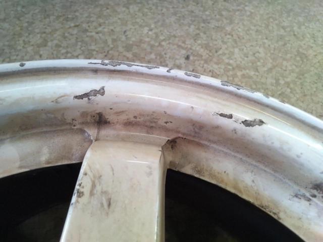 RAYS
VOLK
RACING
TE37