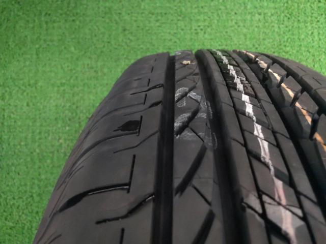 SUZUKI (Suzuki)
JB 74 W
Jimny Sierra genuine steel wheels
+
BRIDGESTONE
DUELER
H / L
852
One tire wheel only