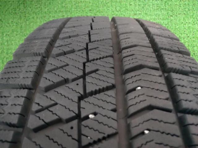 HOT STUFF(ホットスタッフ) WAREN W05 + BRIDGESTONE BLIZZAK VRX2