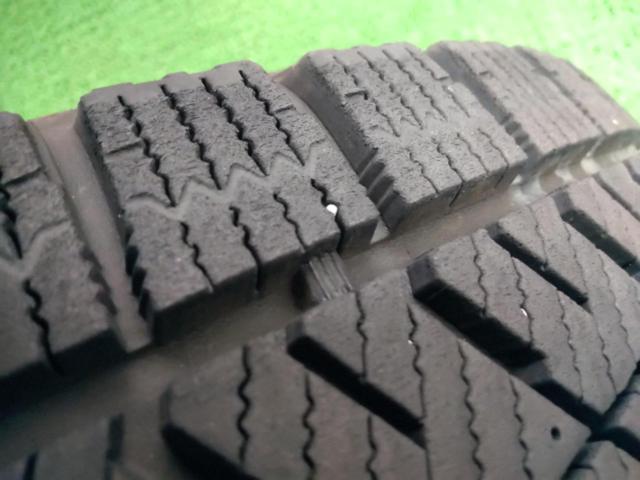HOT STUFF(ホットスタッフ) WAREN W05 + BRIDGESTONE BLIZZAK VRX2