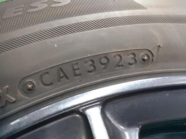HOT STUFF(ホットスタッフ) WAREN W05 + BRIDGESTONE BLIZZAK VRX2