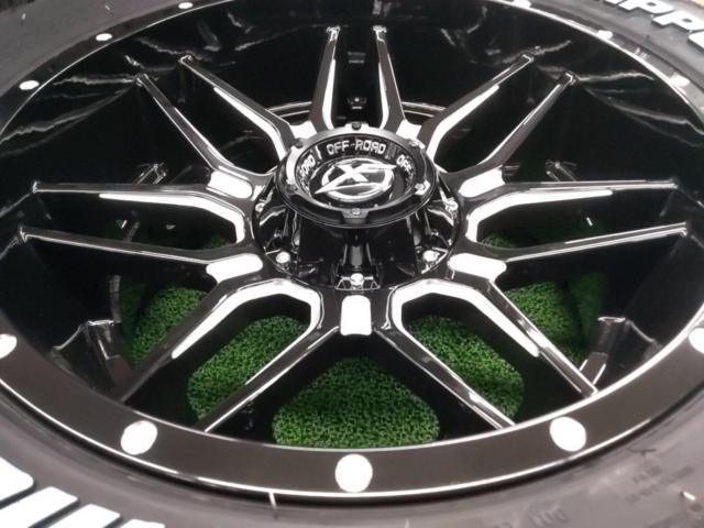 XF OFF-ROAD XF222 + MONSTA TERRAIN GRIPPER【未使用タイヤホイールセット!!!】