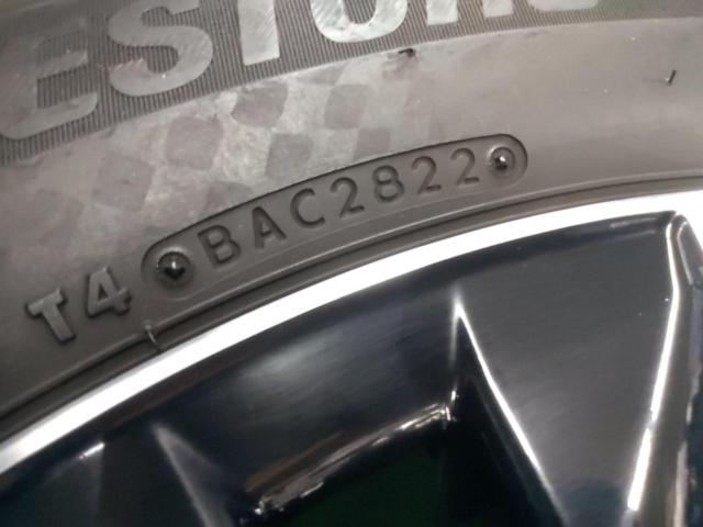 TOYOTA(トヨタ) クラウン クロスオーバー Gアドバンス純正ホイール + BRIDGESTONE BLIZZAK VRX3