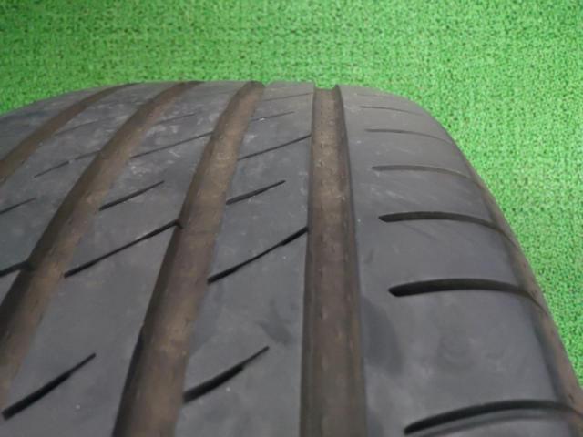 RAYS(レイズ) GRAM LIGHTS 57BNA + MAXTREK MAXIMUS M2 ※残り溝違い※