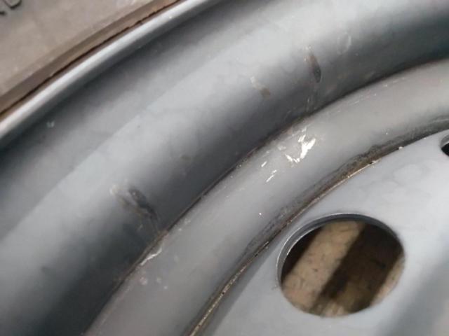 TOYOTA (Toyota)
200
Hiace genuine steel wheel
+
MICHELIN
AGLIS
X-ICE
