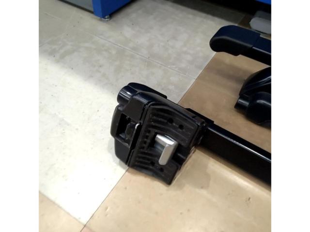 【スズキ純正】エスクード純正オプション ルーフレール用 ベースキャリア