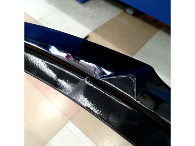 No-brand trunk spoiler
■MAZDA3
Sedan