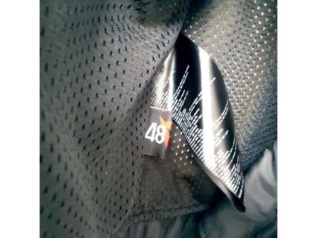 【DAINESE】レザージャケットセパレートタイプ サイズ48(Mサイズ相当)