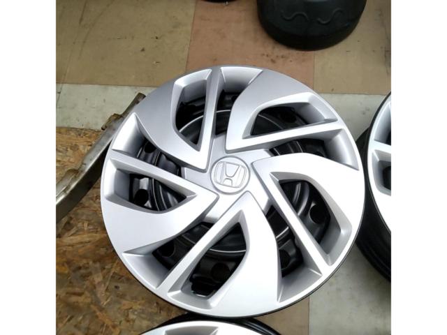 Honda genuine
GB5
Freed
Genuine steel wheel
New car removing