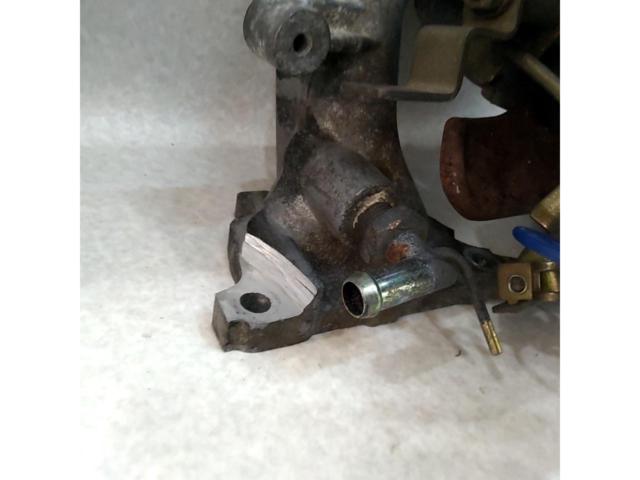 Genuine Nissan Sunny Truck/GB122 carburetor + exhaust manifold