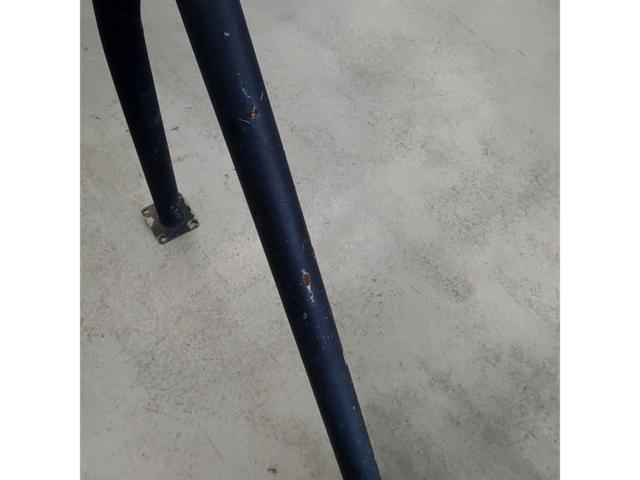 Unknown manufacturer steel roll bar ■ Sunny Truck
GB122
