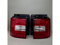 Genuine Mitsubishi Delica D:5
CV system
Genuine tail lens
The outer side of the left and right set