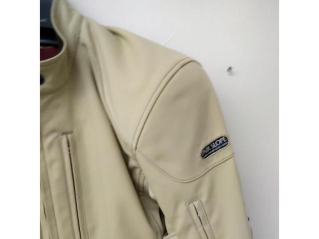 PAIR
SLOPE x HYOD Collaboration Riding Jacket
Size M