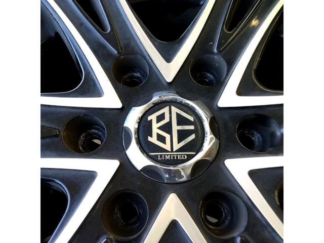 Unknown Manufacturer
6-spoke twin-spoke wheels + TOYODELVEX
934