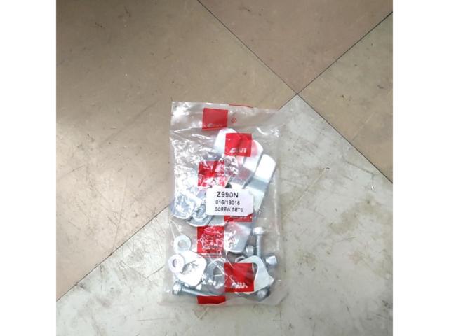 【GIVI】モノロックケース 品番や容量は不明
