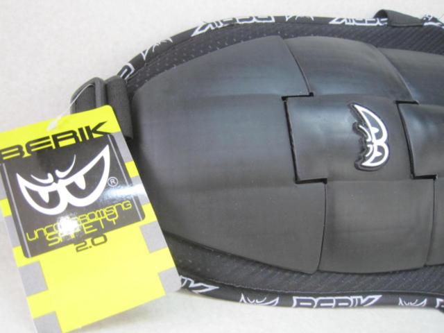 【BERIK】 ベリック 脊椎パッド バックプロテクター PK-284-BK  Mサイズ 