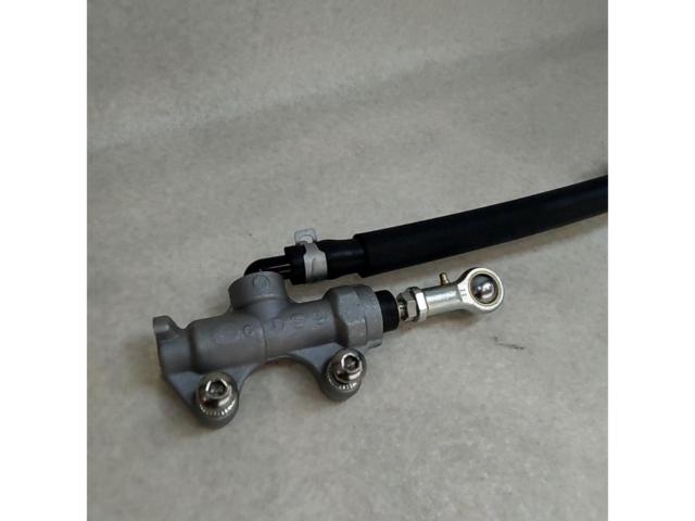 【BITO R&D】NISSIN製 リアマスターシリンダー ※マスターのみ(元々はバックステップの付属品)