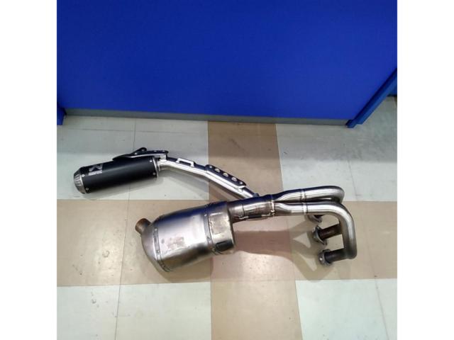 AKRAPOVIC Racing Full Exhaust System for XSR900