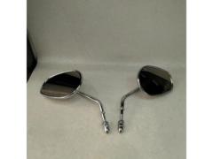 Harley-Davidson chrome mirror (model unknown)