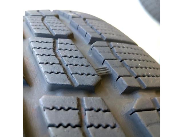 Toyota genuine 210 series Crown genuine wheels + BRIDGESTONE MULTIWEATHER
All-season tires