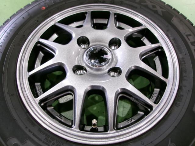 Newer model with plenty of tread! Wheels unused and balanced. DUNLOP tires.
WINTER
MAXX
LV01
for
VAN
+
JAPAN three yang
ZACK
JP-205