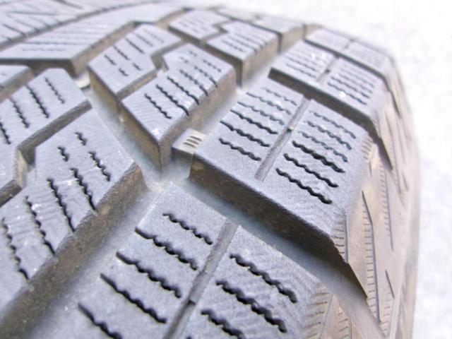 Plenty of grooves! Balance adjusted YOKOHAMA
iceGUARD7
iG70
+
YFC
GRASS
RX