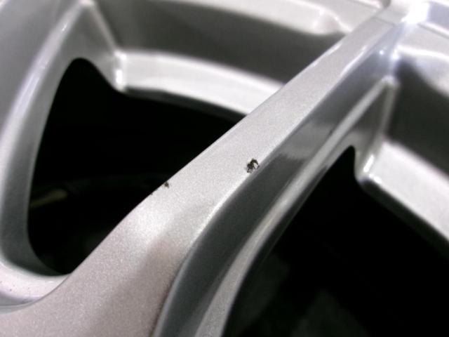 Plenty of grooves! Balance adjusted YOKOHAMA
iceGUARD7
iG70
+
YFC
GRASS
RX