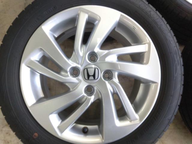HONDA GK3フィット純正ホイール  + DUNLOP(ダンロップ) ENASAVE EC204 ※2023年製造1本あります