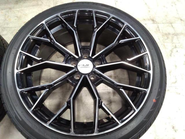 EMN
GERMANY
5787
+
KENDA
KR32
Tire new goods!