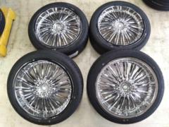 MKW
MK-F34
Miami
+
KENDA
KR32
Tire new goods!