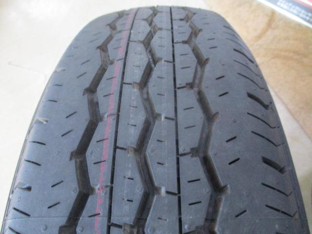 TOYOTA 200系ハイエース純正スチールホイール + BRIDGESTONE ECOPIa RD613