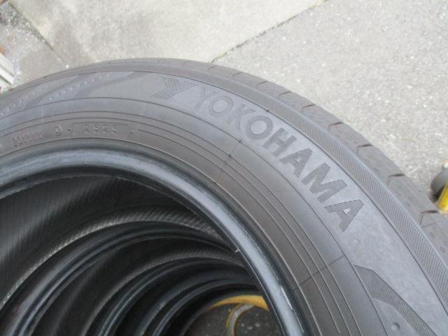 YOKOHAMA BluEarth RV03 205/60R16 96H XL