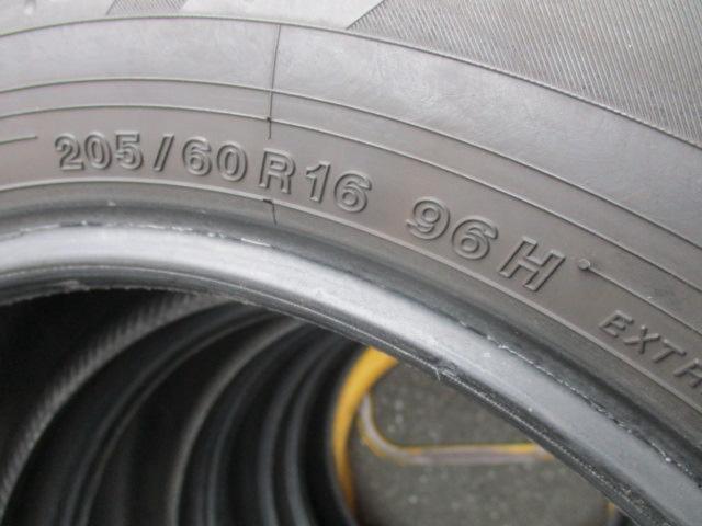 YOKOHAMA BluEarth RV03 205/60R16 96H XL
