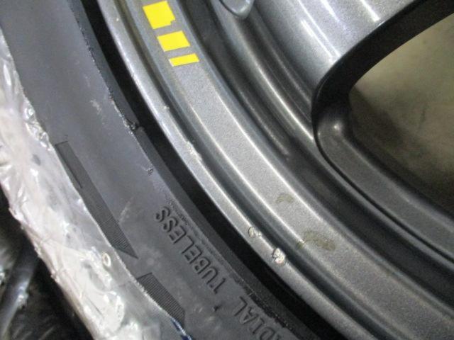 DOWN
HILL
SPECIAL
D.H.S
ae034
+
[New tires]
SHIBATIRE
R23